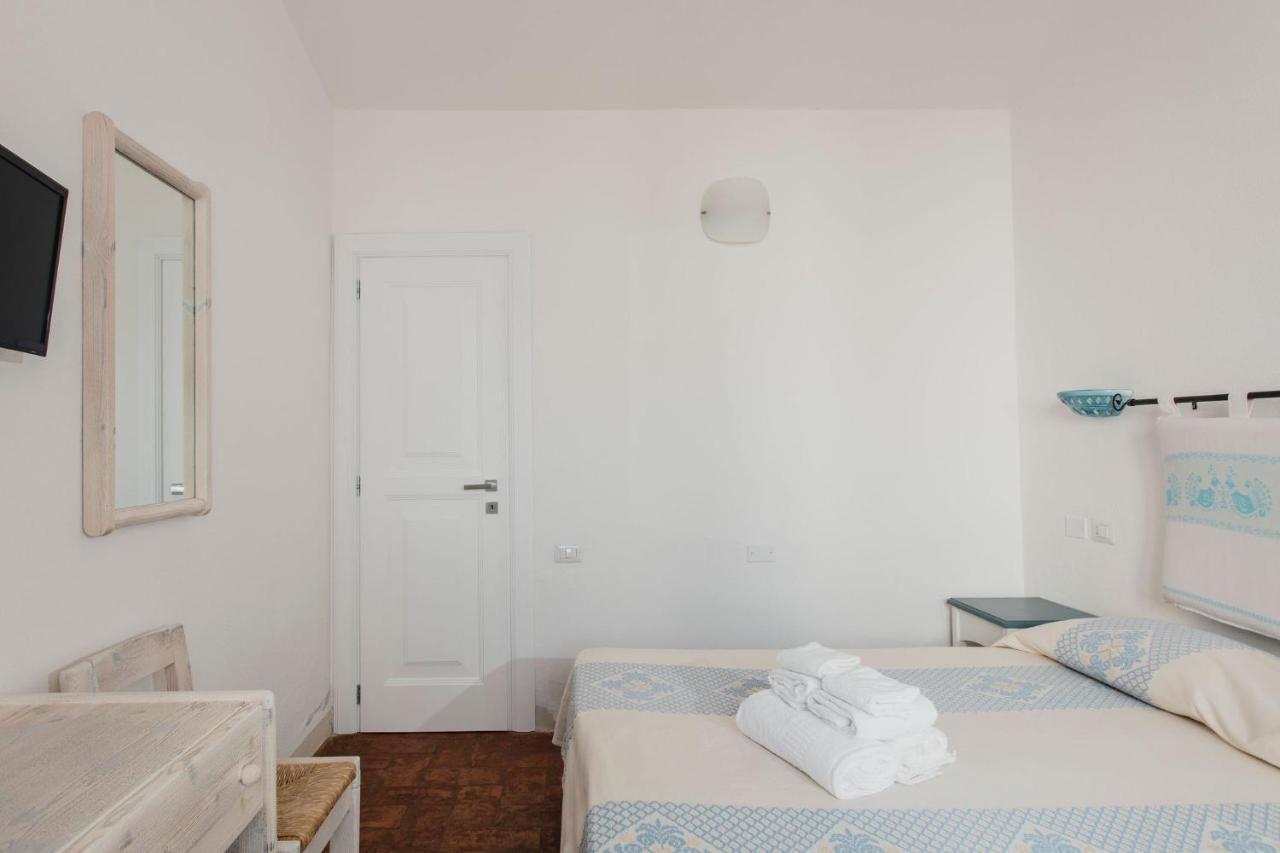 פוסאדה Resort Fior Di Sardegna מראה חיצוני תמונה